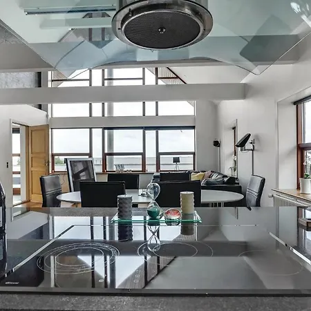 Holiday home Three-bedroom Holiday In V